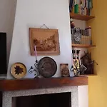 Lägenhet Casa Sotto Il Castello