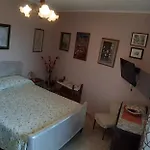 Casa Sotto Il Castello Lägenhet